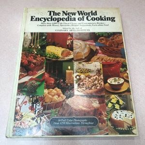 The New World Encyclopedia Of Cooking, Hard Cover